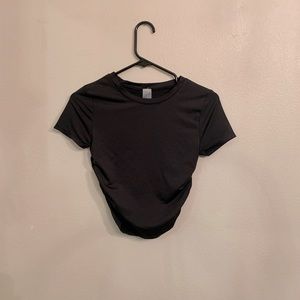 Kittenish workout crop top